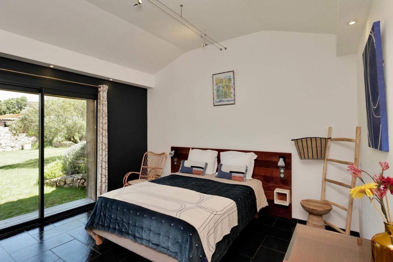 Domaine Pozzo Di Mastri Hotel Figari (Corsica)