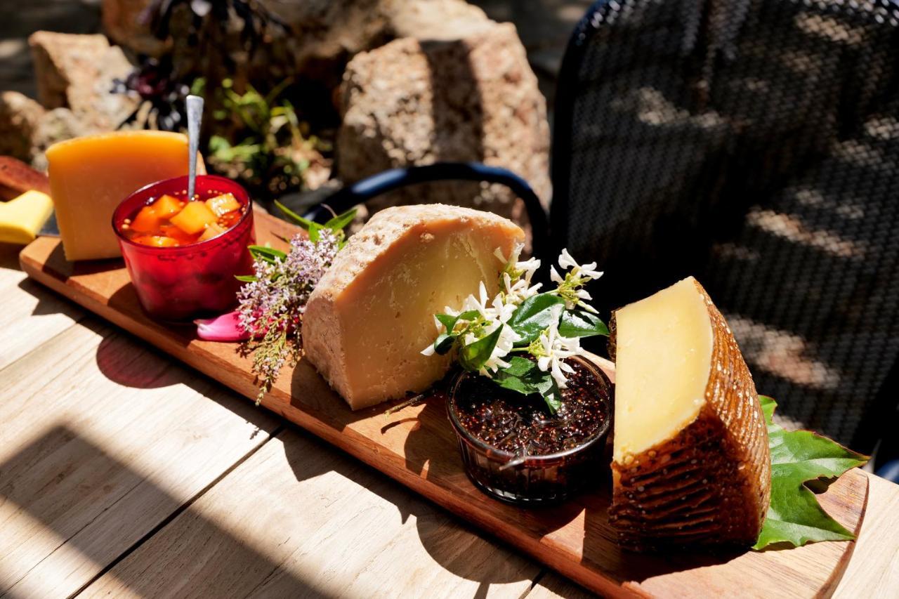 Domaine Pozzo Di Mastri Hotel & Spa 4* Figari (Corsica)