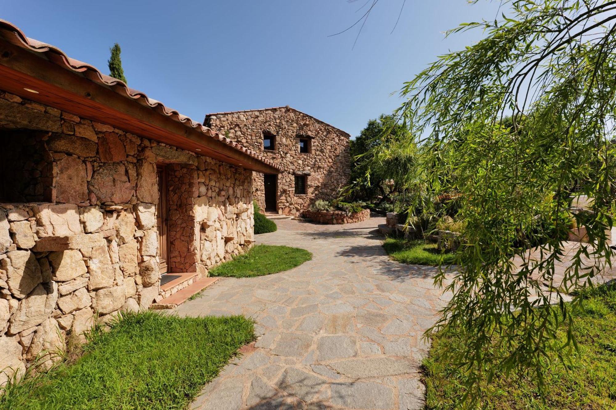 Hotel Domaine Pozzo Di Mastri