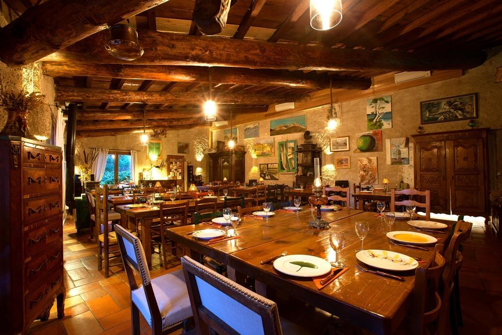 Domaine Pozzo Di Mastri 3* Figari (Corsica)